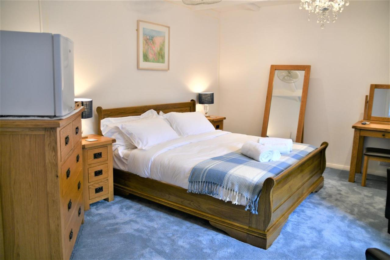 Trewassick Barn Bed and Breakfast New Quay Eksteriør billede